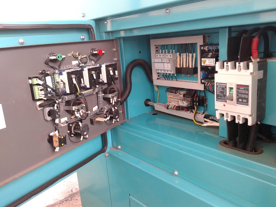 Instalasi listrik komprehensif sesuai standar SNI dan PLN untuk keamanan optimal.